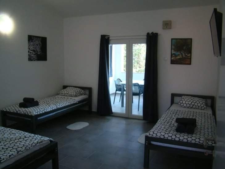 Aurelia Apartments, Vir Buitenkant foto