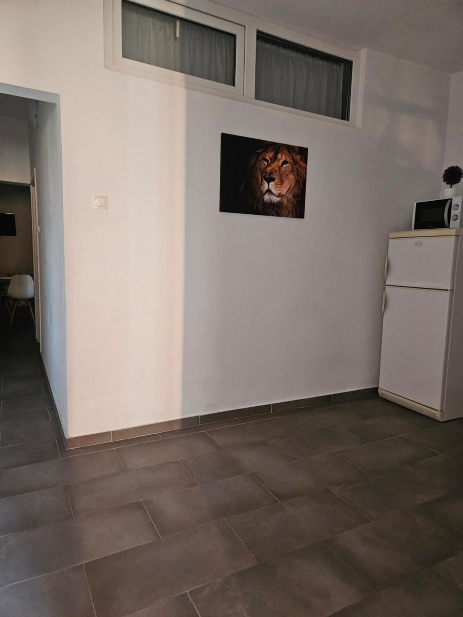 Aurelia Apartments, Vir Buitenkant foto