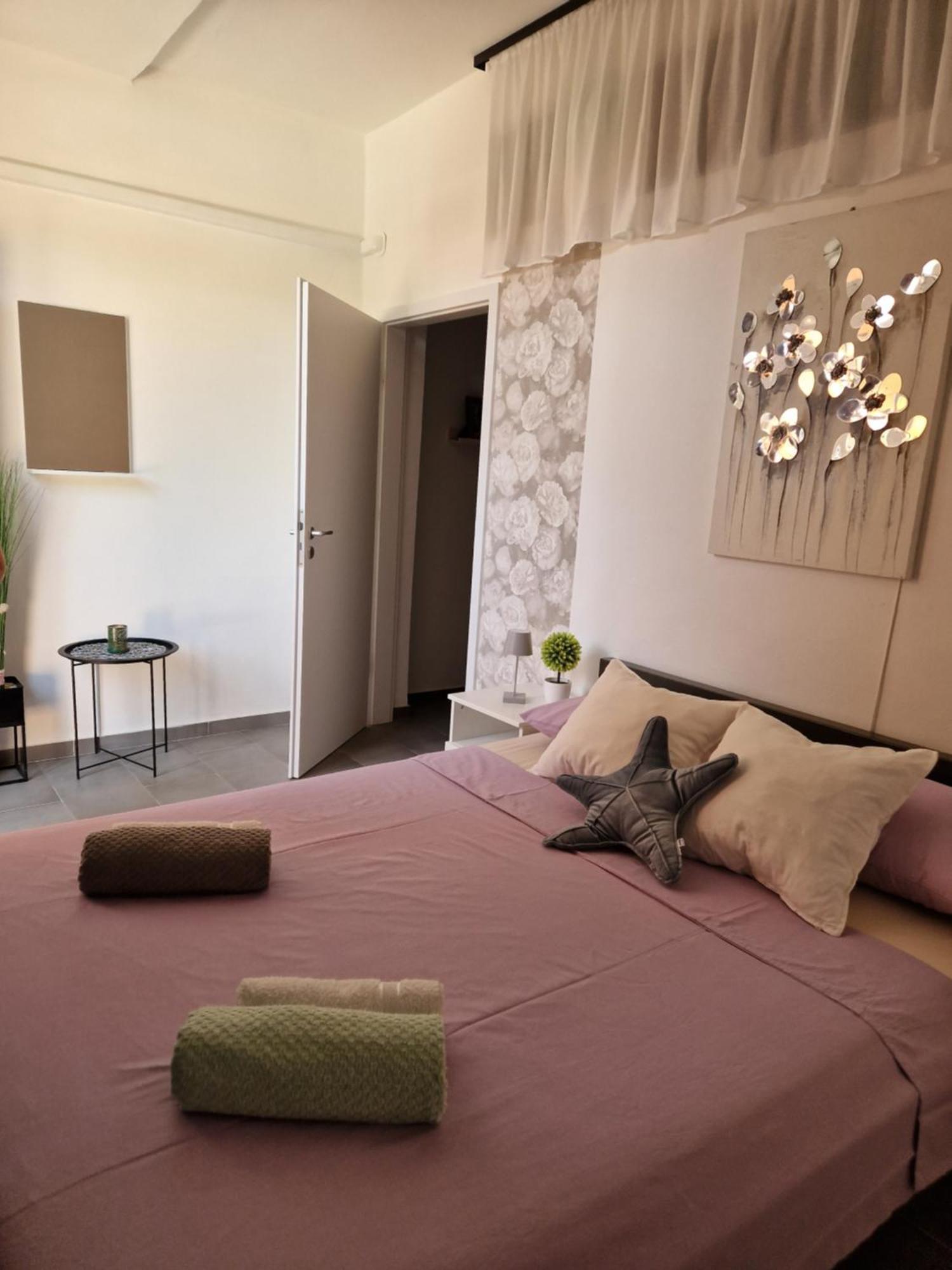 Aurelia Apartments, Vir Buitenkant foto