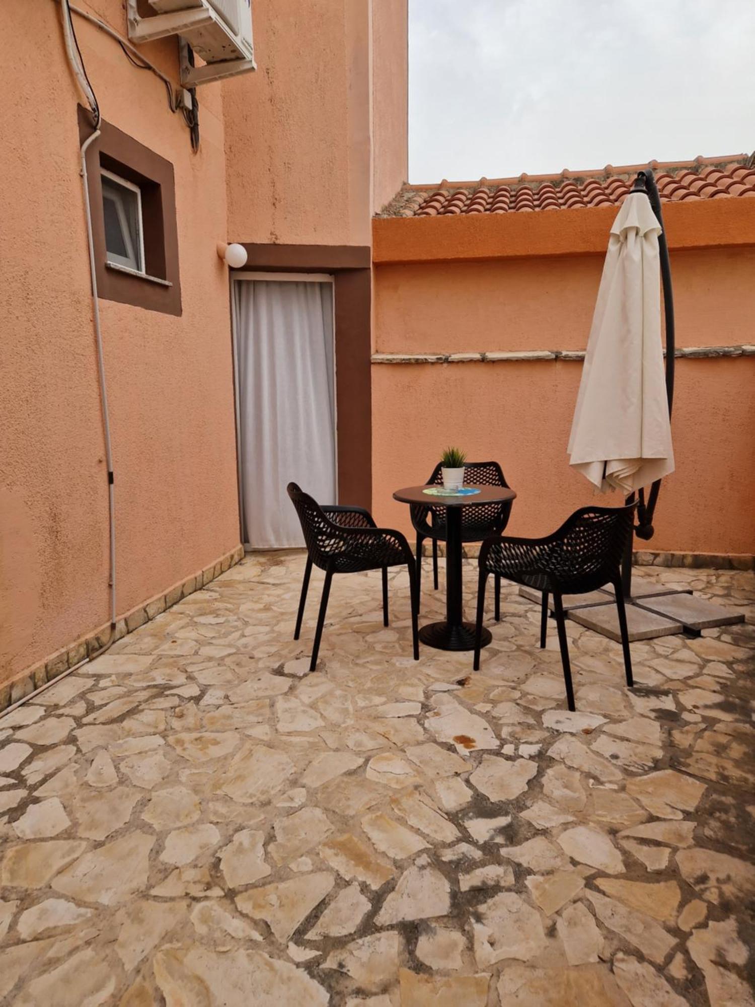 Aurelia Apartments, Vir Buitenkant foto