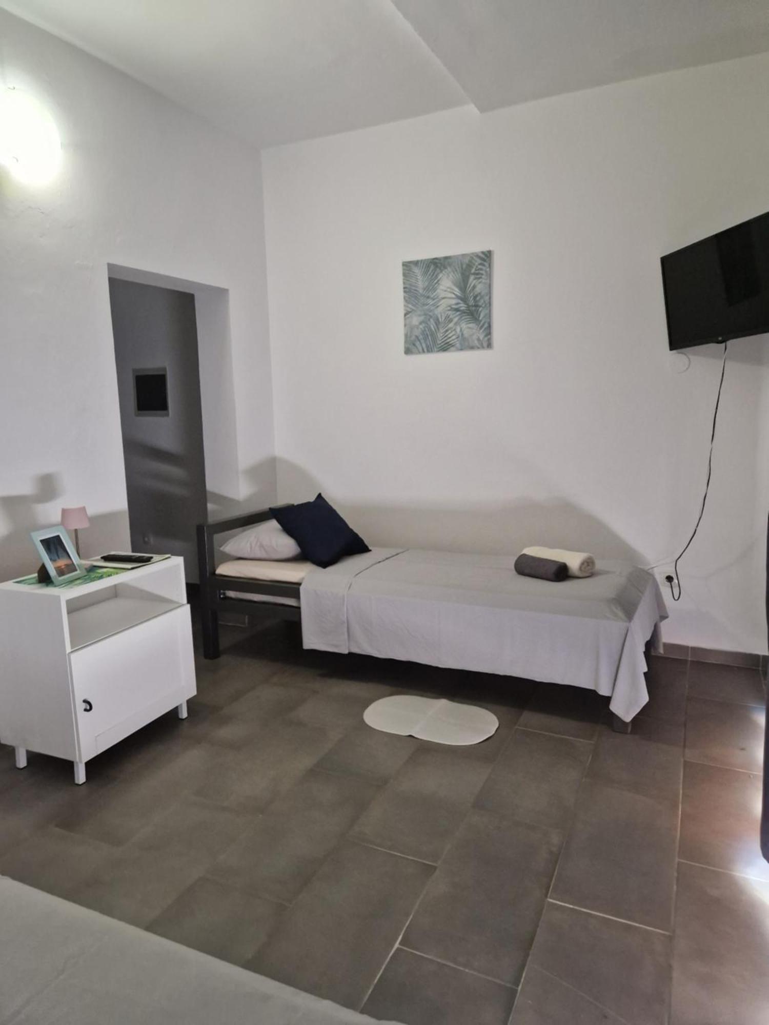 Aurelia Apartments, Vir Buitenkant foto