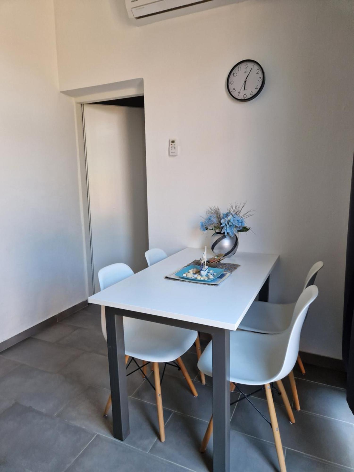Aurelia Apartments, Vir Buitenkant foto