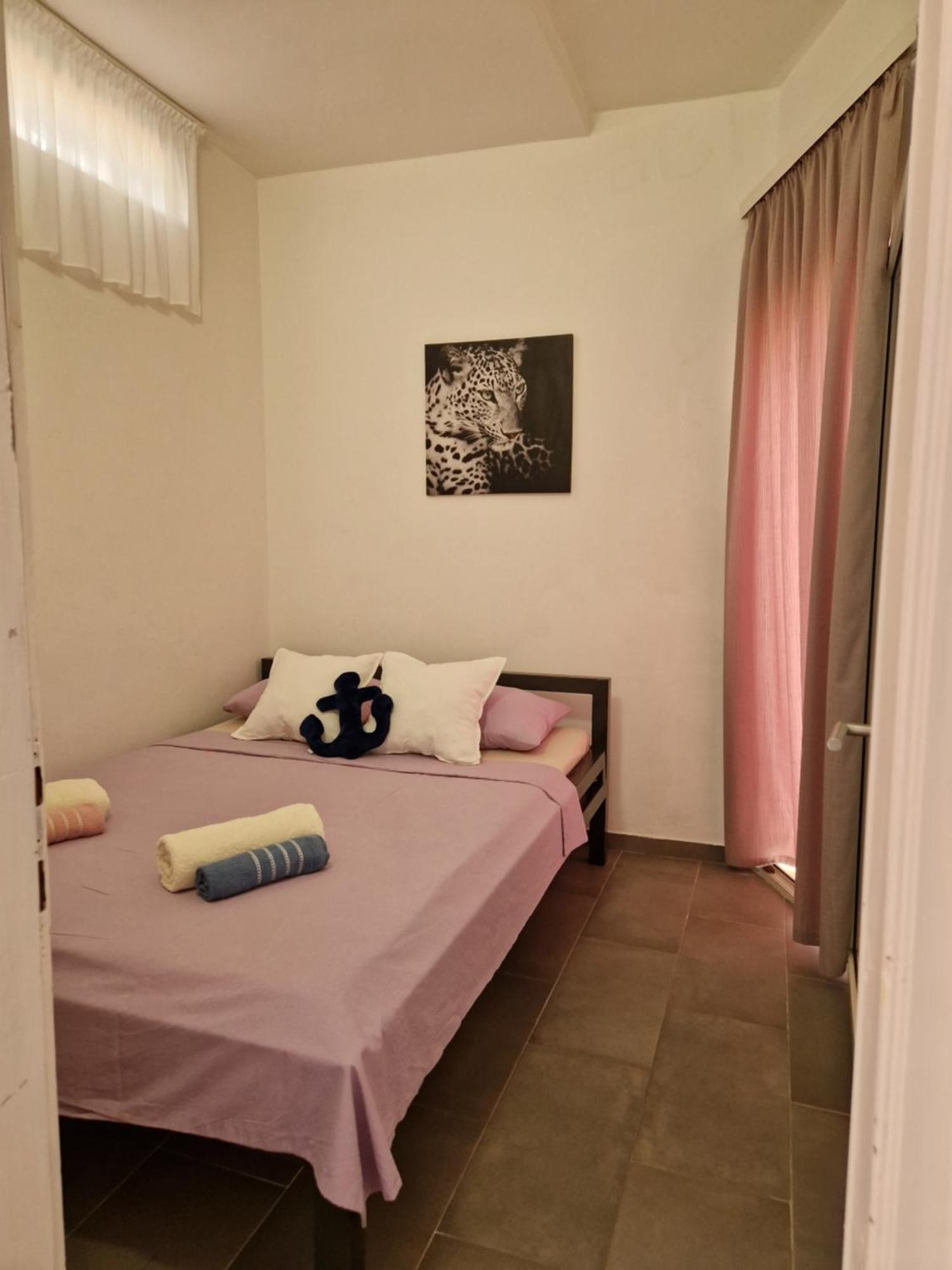 Aurelia Apartments, Vir Buitenkant foto