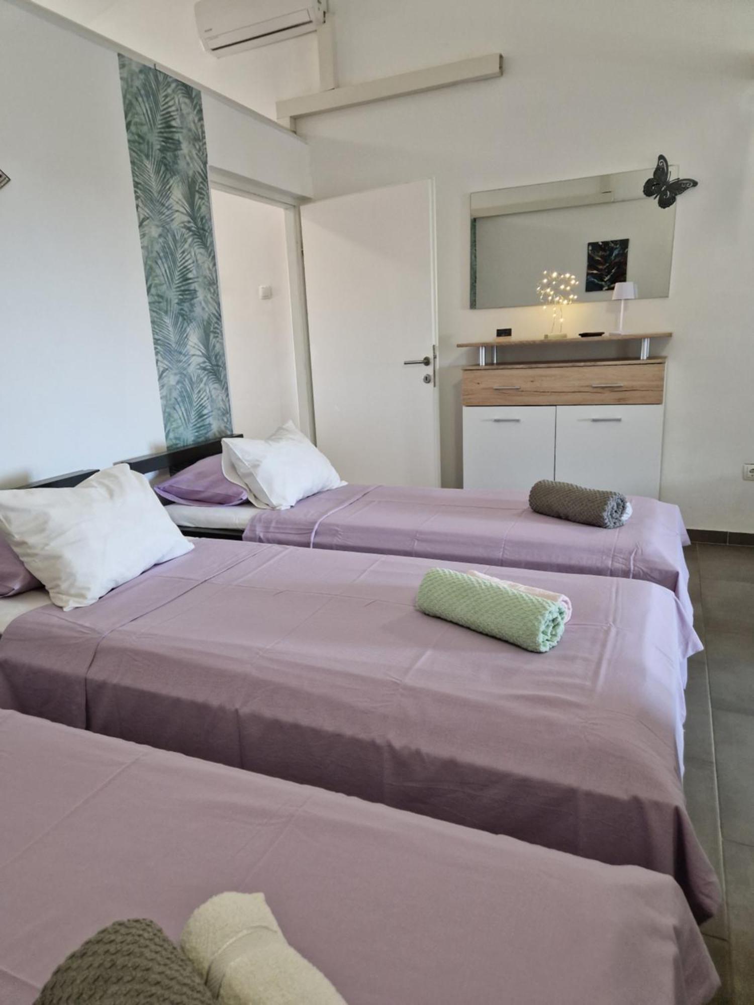 Aurelia Apartments, Vir Buitenkant foto