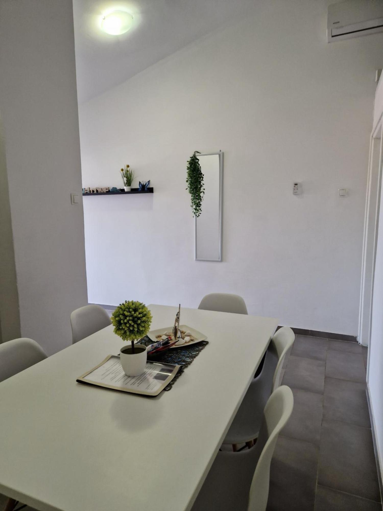 Aurelia Apartments, Vir Buitenkant foto