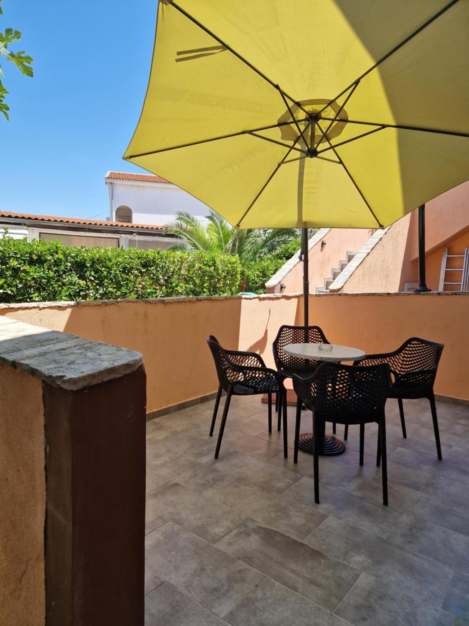 Aurelia Apartments, Vir Buitenkant foto