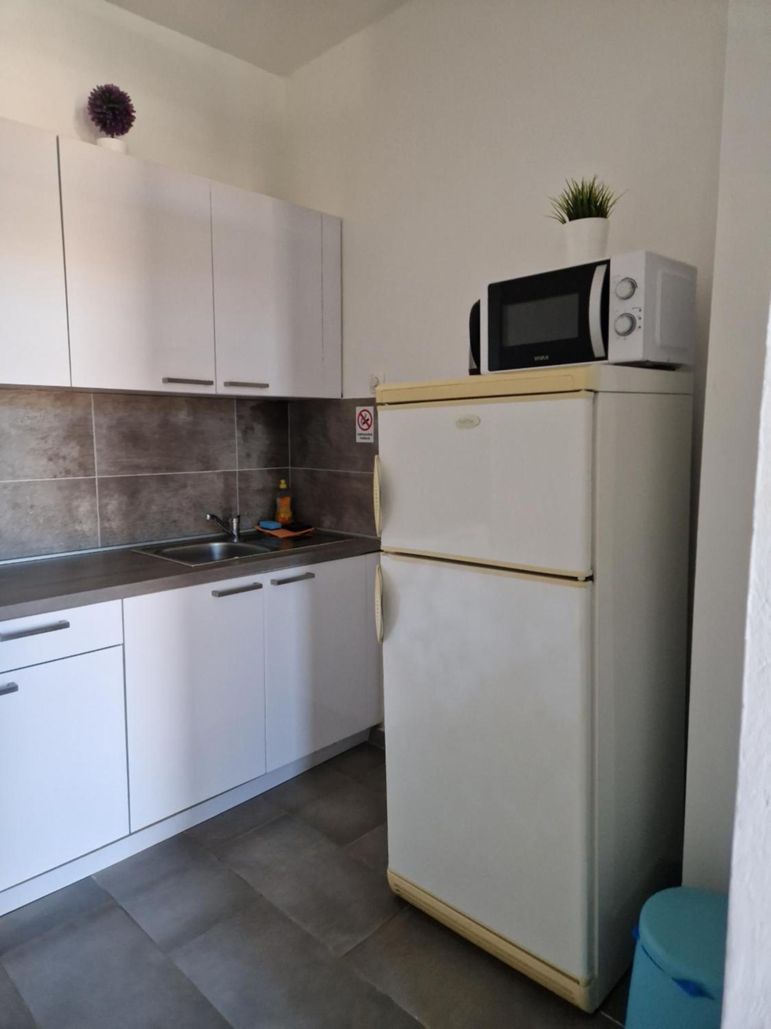 Aurelia Apartments, Vir Buitenkant foto